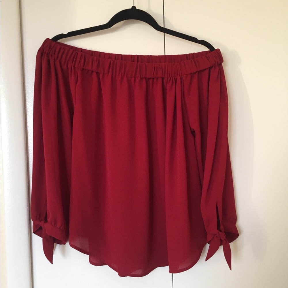 Express Never Worn - Red shoulder blouse